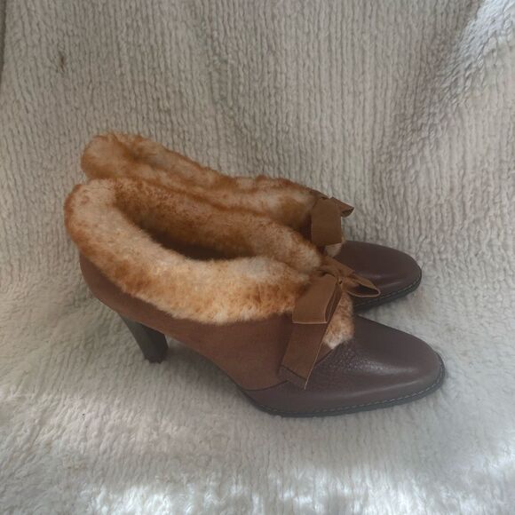 MATISSE BRN SUEDE&LEATHER CAP TOE HEELS SHEEPSKIN TRIM SHOES Rubber soles SZ8.5M - Picture 2 of 10